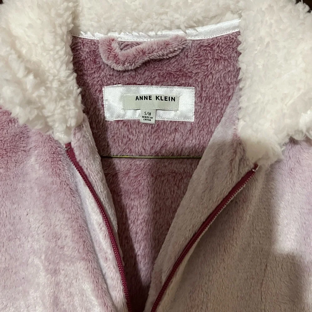 Anne Klein Robe - Picture 4 of 5